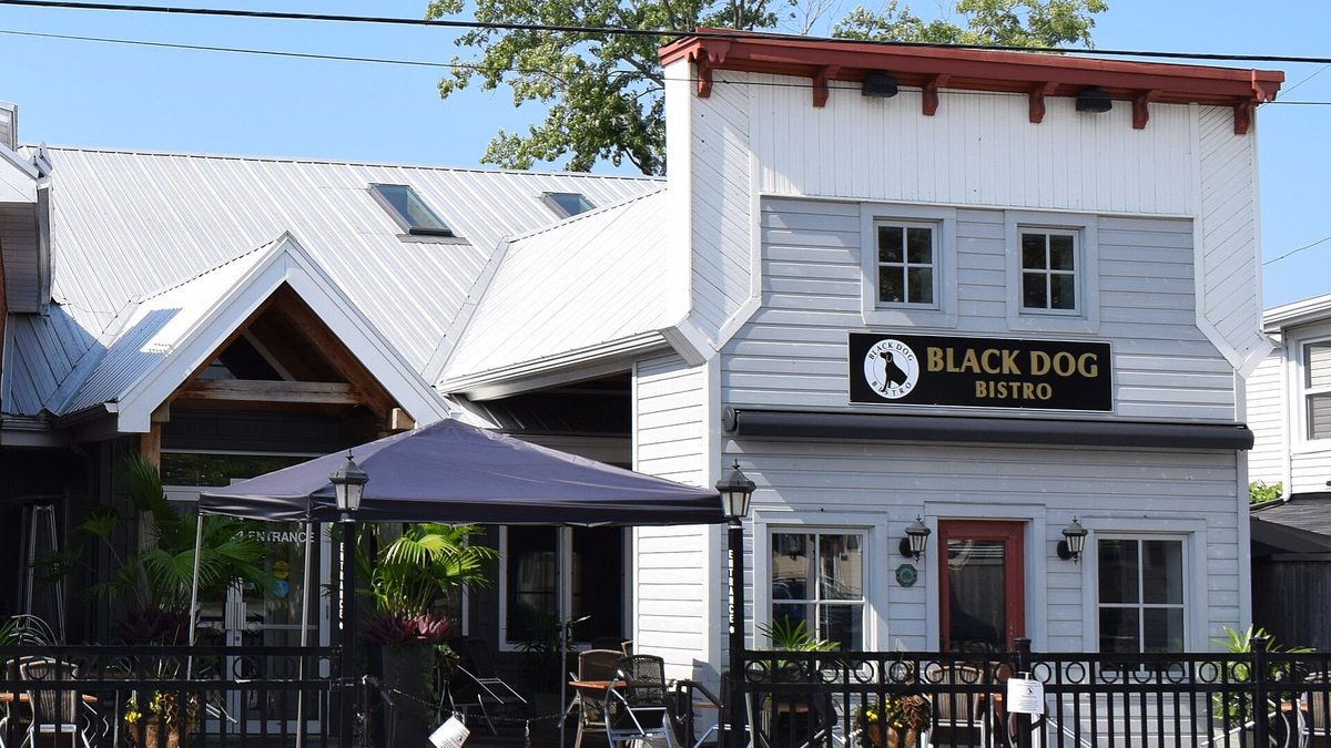 The Black Dog Bistro and its patio on Manotick Main Street