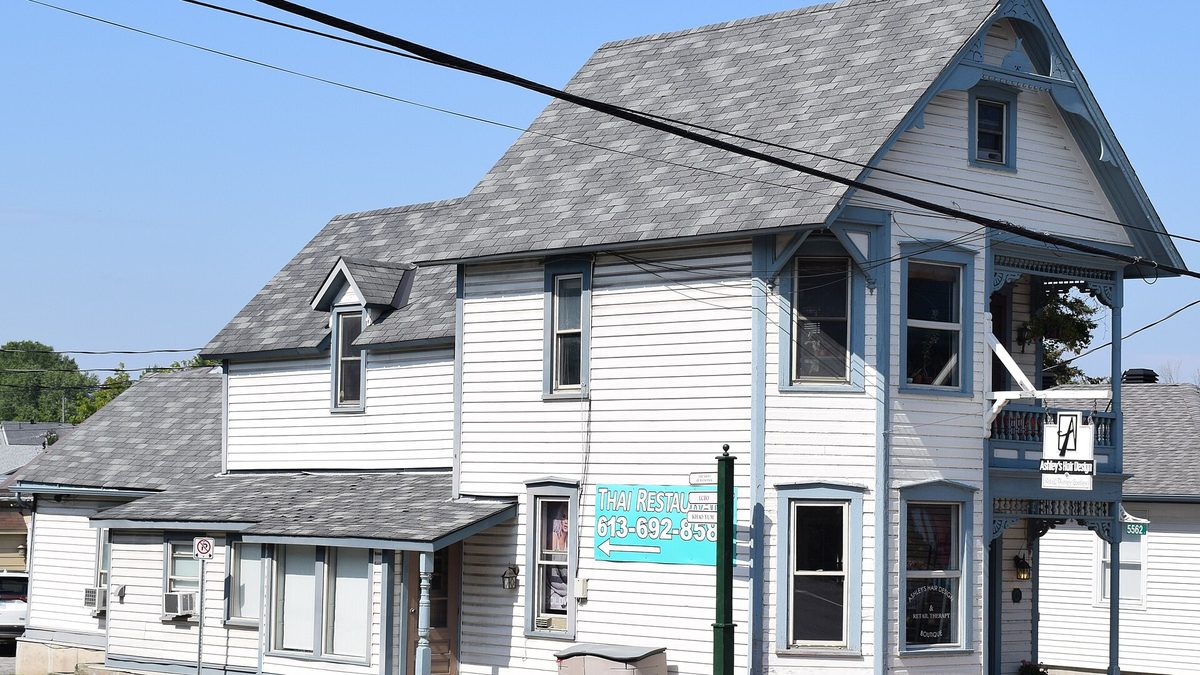 Pretty Old Furniture and Antique Shop, a Victorian storefront on Manotick Main Street