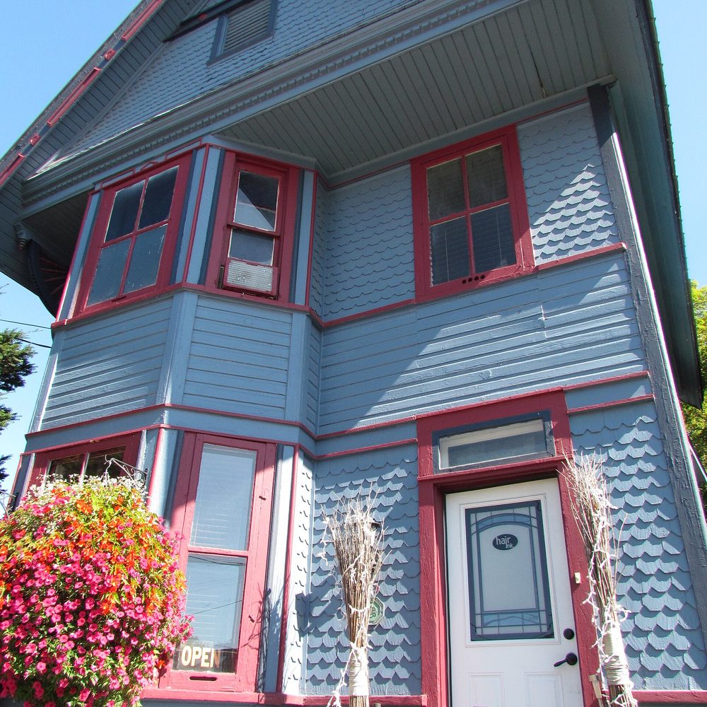 The Pritchard House, a heritage home at 5559 Manotick Main Street